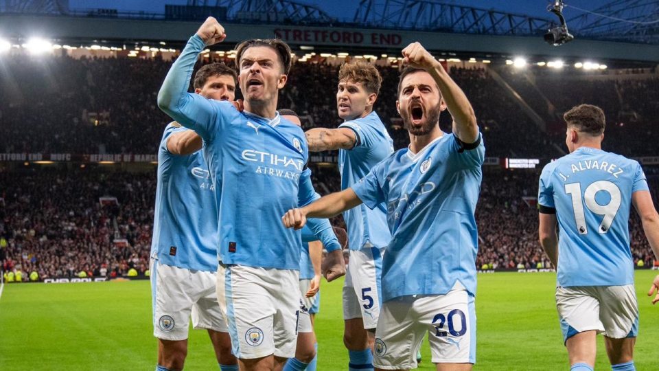 Manchester City zirve yarışına ortak olmaya devam etti